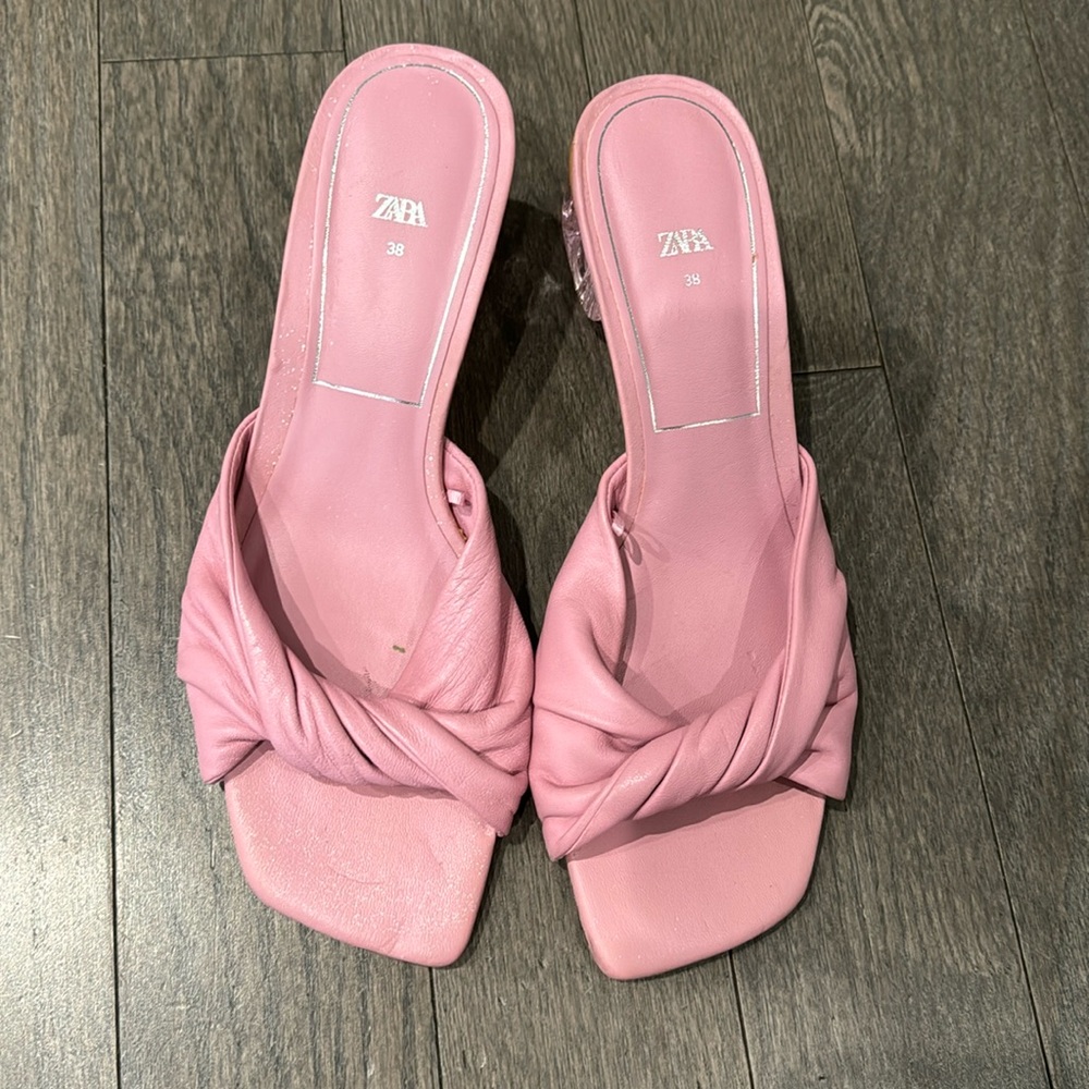 Pink Sara slides